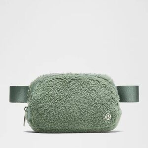 Lululemon Sage Green Sherpa Everywhere Belt Bag